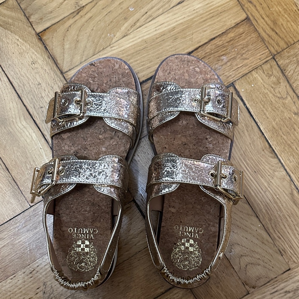 Vince Camuto Metallic Gold footbed Sandals